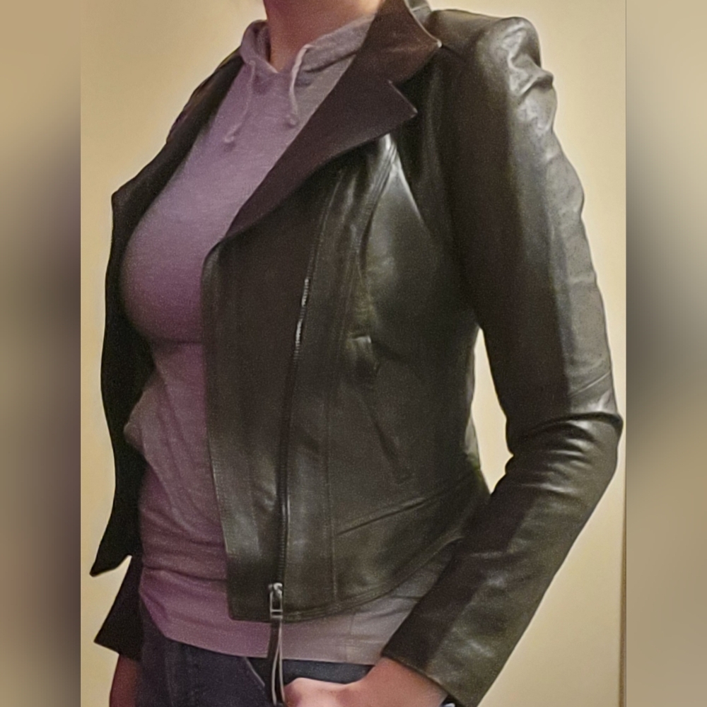 Leather Jacket - Picture 8 of 9